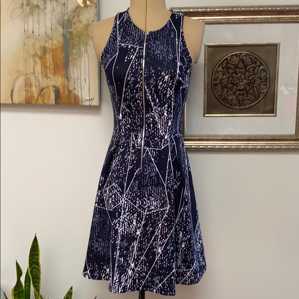 Charming Dress XS Like New, Mossimo